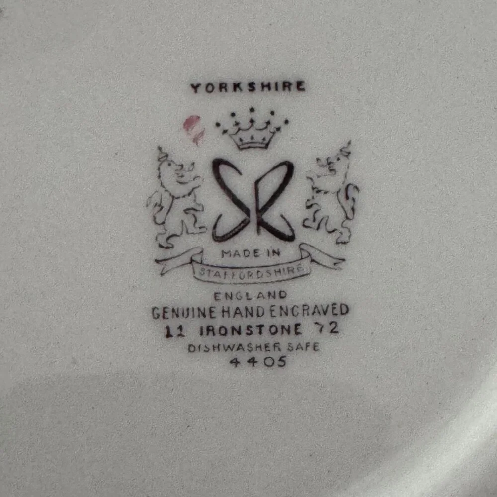 3 Yorkshire Staffordshire England Hand-Engraved Ironstone Bowls Oval Round 4405 - Picture 5 of 11